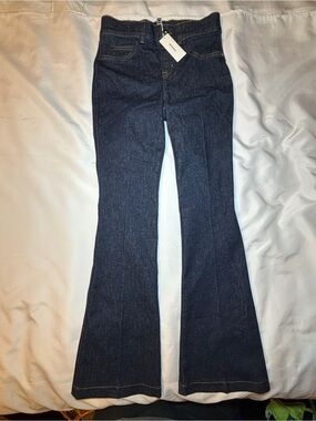 Spanx Raw Indigo Blue Classic Polished Pintuck Seamed Flare Jeans SM Petite